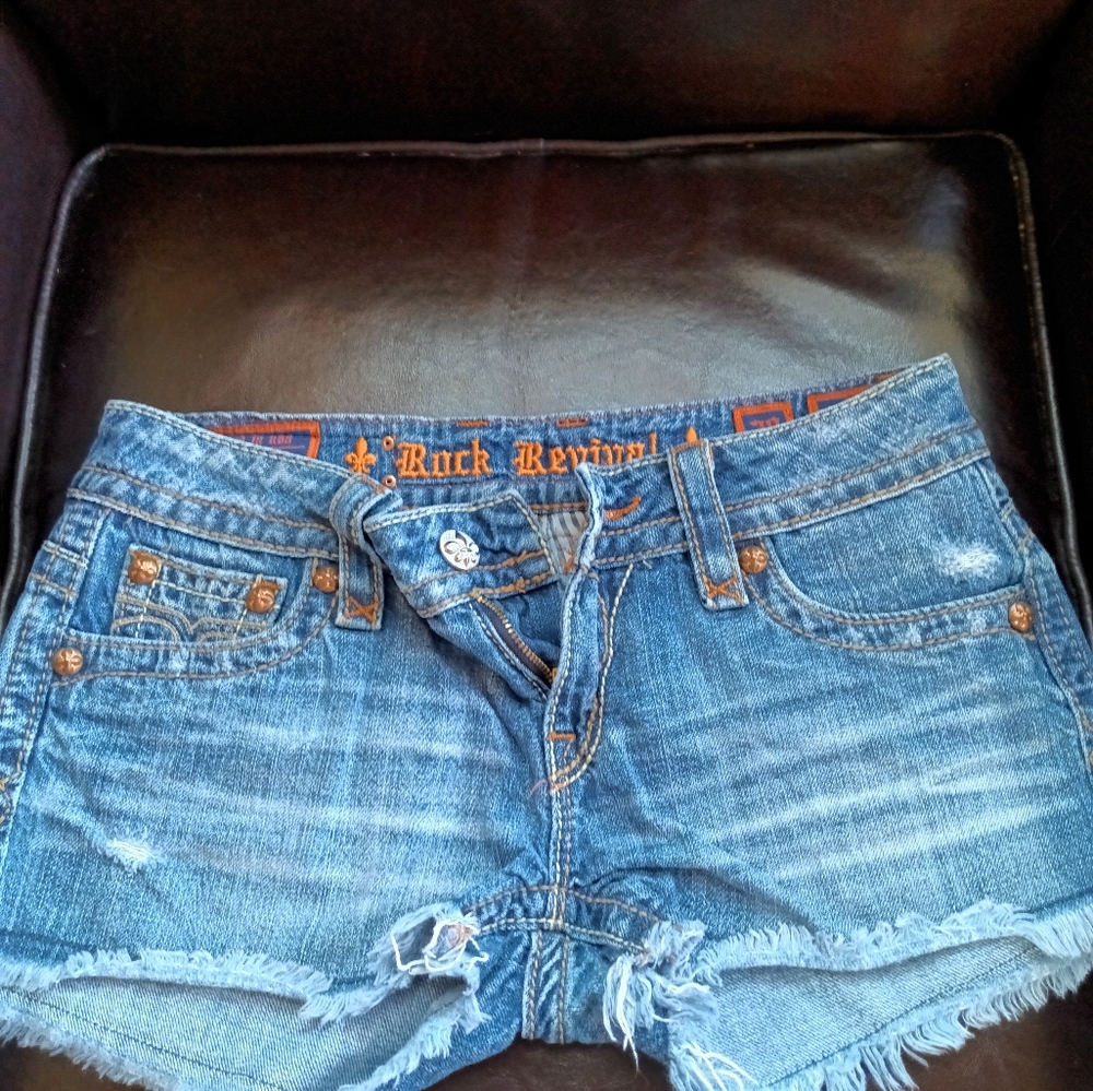 Rock Revival shorts